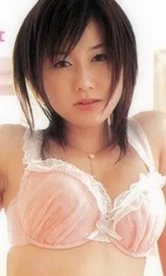 momo takai